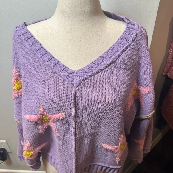 POL Lavender V-Neck Oversized Sweater with Pink Star Accents - Picture 3 of 5